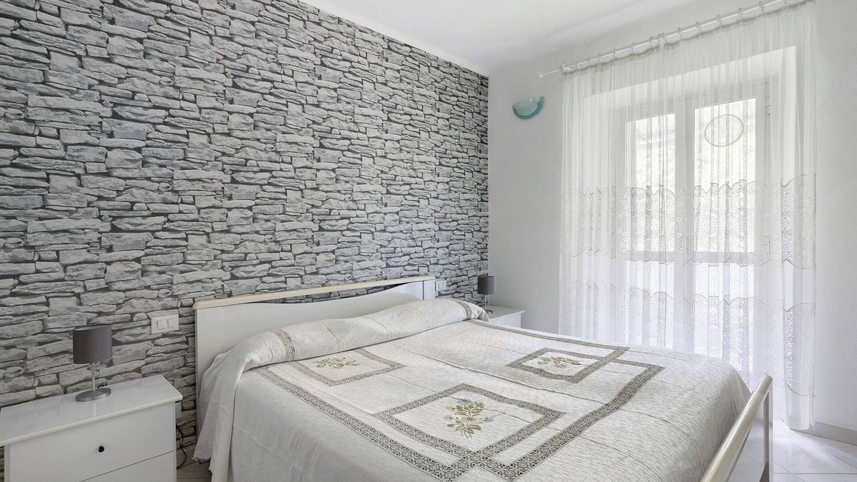 Pitelli Apartment | Apartment 'Da Ercolino' with Sea View, Balcony and Wi-Fi