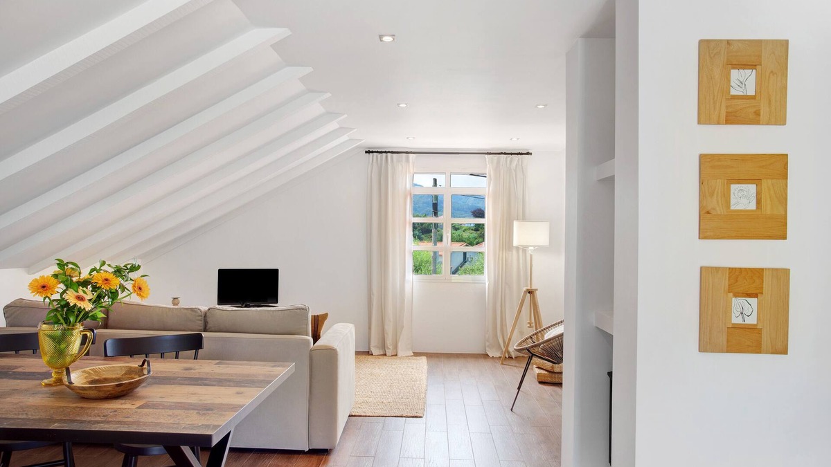 Santana Apartment | Apartment 'Da Olides - Studio' with Mountain View, Balcony and Wi-Fi