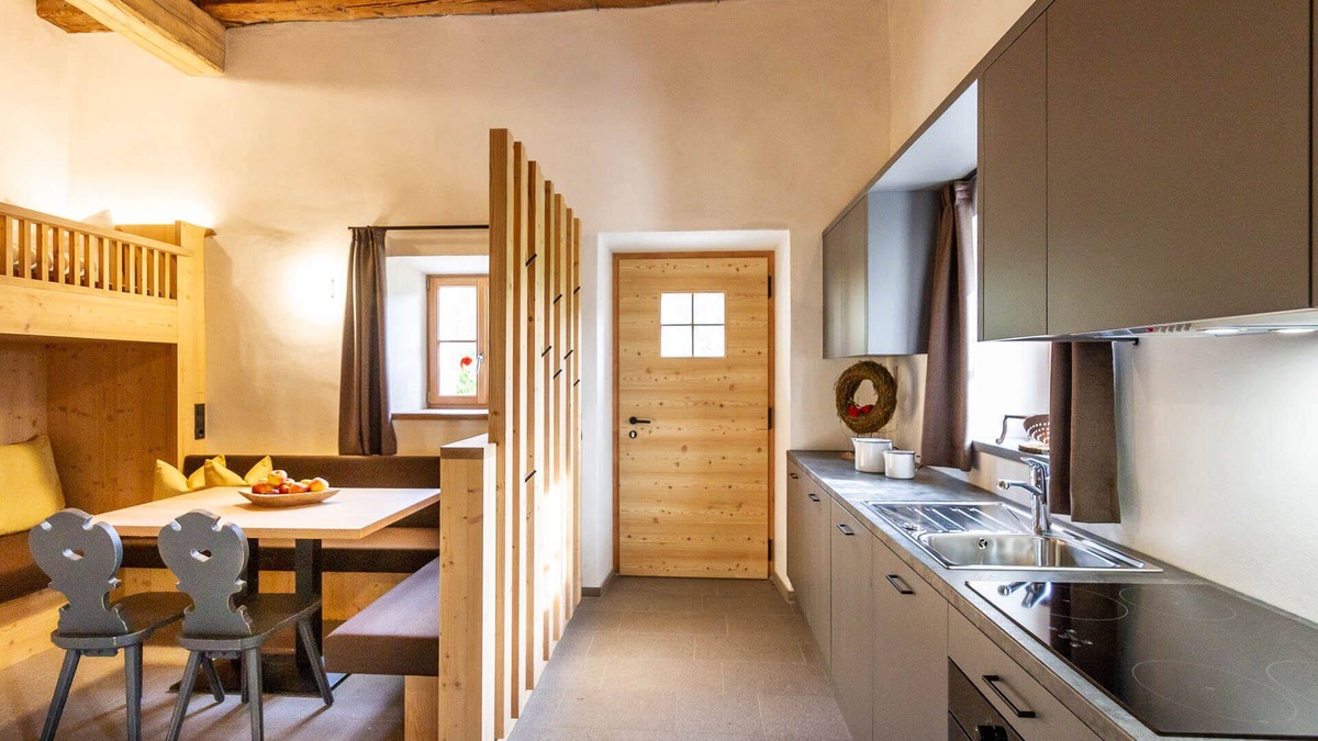 Fie allo Sciliar Apartment | Apartment "Daimlhof Ferienwohnung Schlernstein" with Mountain View, Garden, Balcony & Wi-Fi