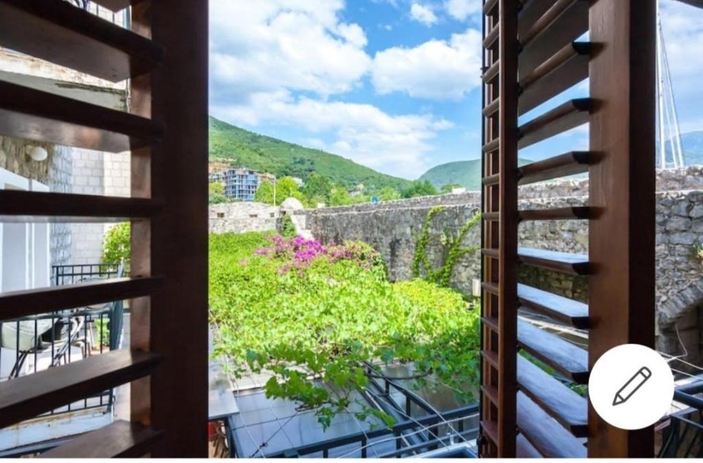 Old Town Apartment | Apartment Danka