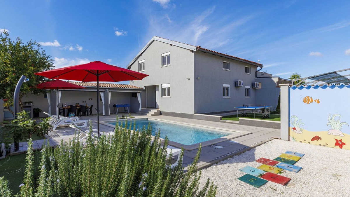 Loborika Apartment | Apartment David by Interhome