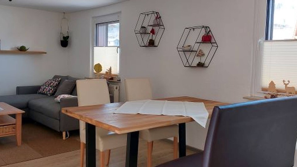 Mernes Hotel | Apartment with kitchen, 65sqm, 1 bedroom, 1 living/bedroom, max. 3 persons