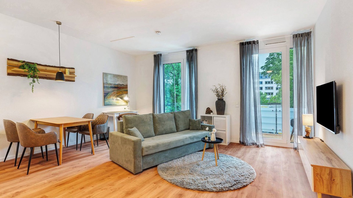 Unterwiehre-Nord Apartment | Apartment 'Km Style Apartments 7' with Balcony and Wi-Fi