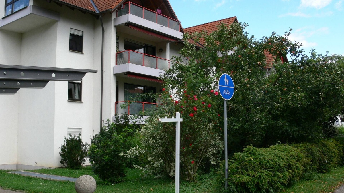 Alt-Betzenhausen Apartment | Apartment 'Ferienwohnung 2 Am Seepark Falk' with Balcony and Wi-Fi
