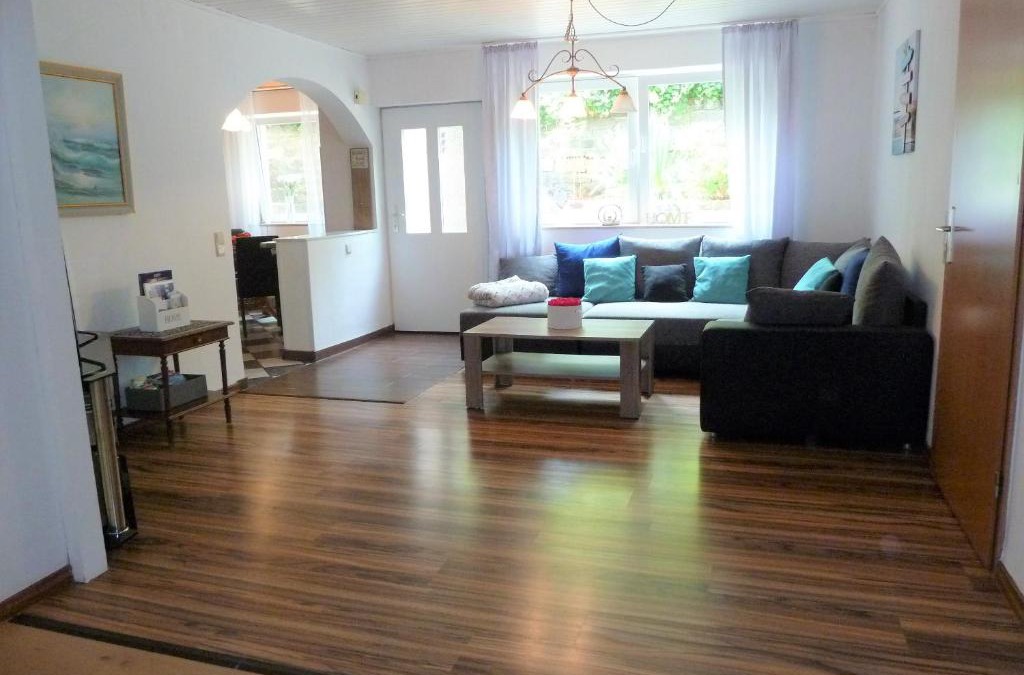Einhausen Apartment | Apartment de luxe 73 qm mit 3 Zimmer und Terrasse