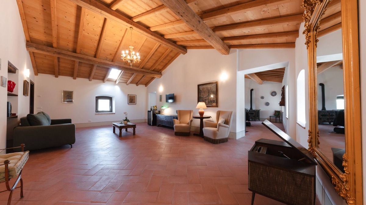 Affi Apartment | Apartment-Deluxe-Ensuite with Shower-Countryside view