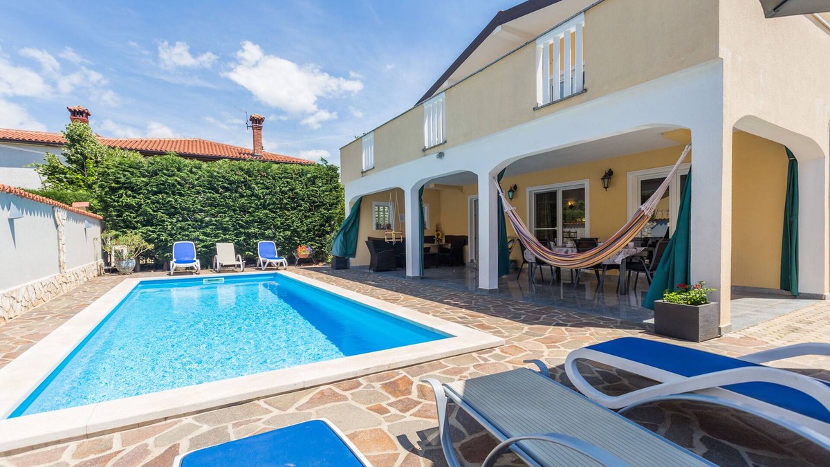 Kaldanija Apartment | Apartment Dino in Istria with its own private pool and 3 bedrooms