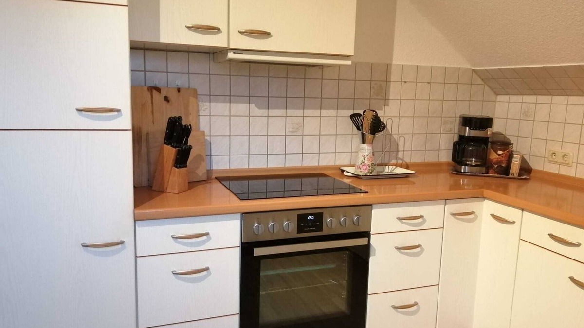 Oberseifersdorf Apartment | Apartment 'Dorfidyle In Oberseifersdorf' with Balcony and Wi-Fi