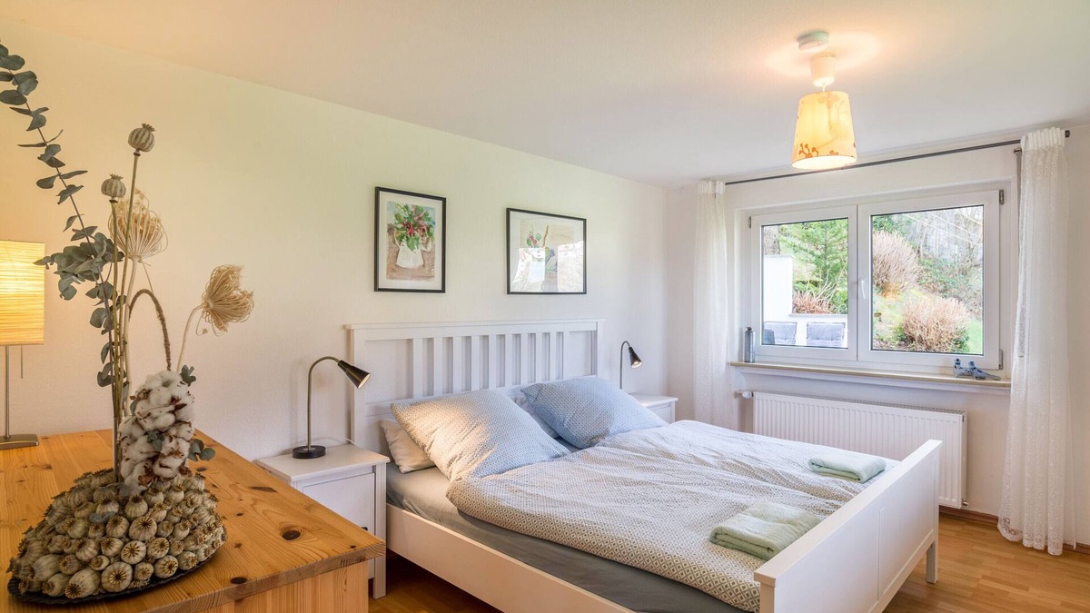 Neusatzeck Apartment | Apartment "Dusamos" with Mountain View, Garden & Wi-Fi