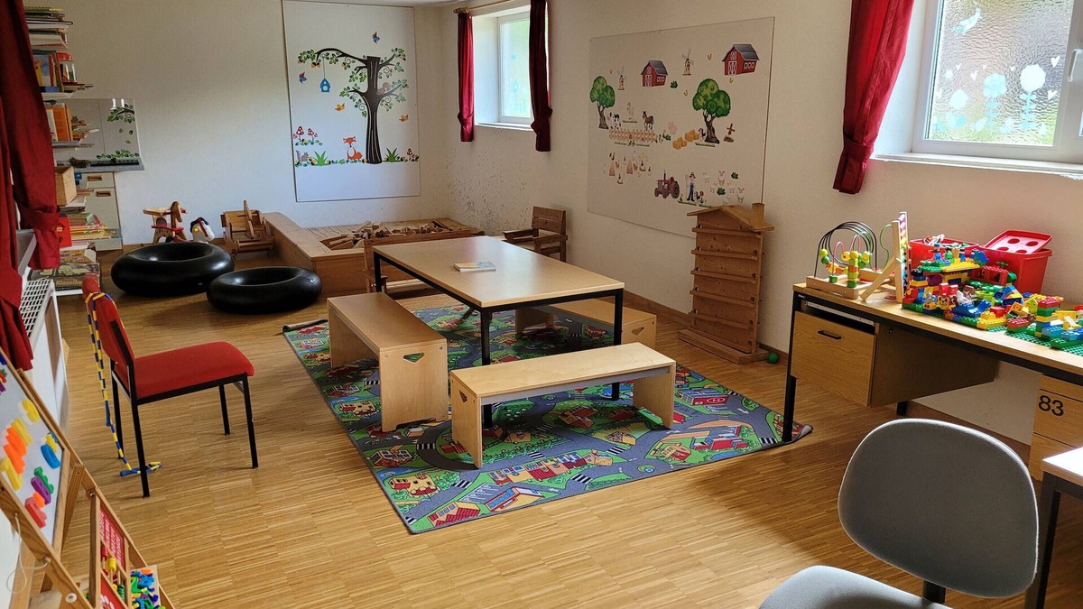 Deggenhausertal Apartment | Apartment 'East' with Shared Garden, Wi-Fi and Air Conditioning