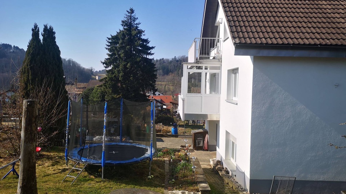 Wehr Apartment | Apartment 'Eckert' with Shared Garden, Balcony and Wi-Fi