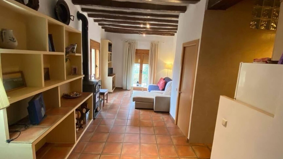 Tolva Apartment | Apartment-Economy-Ensuite with Shower-Countryside view
