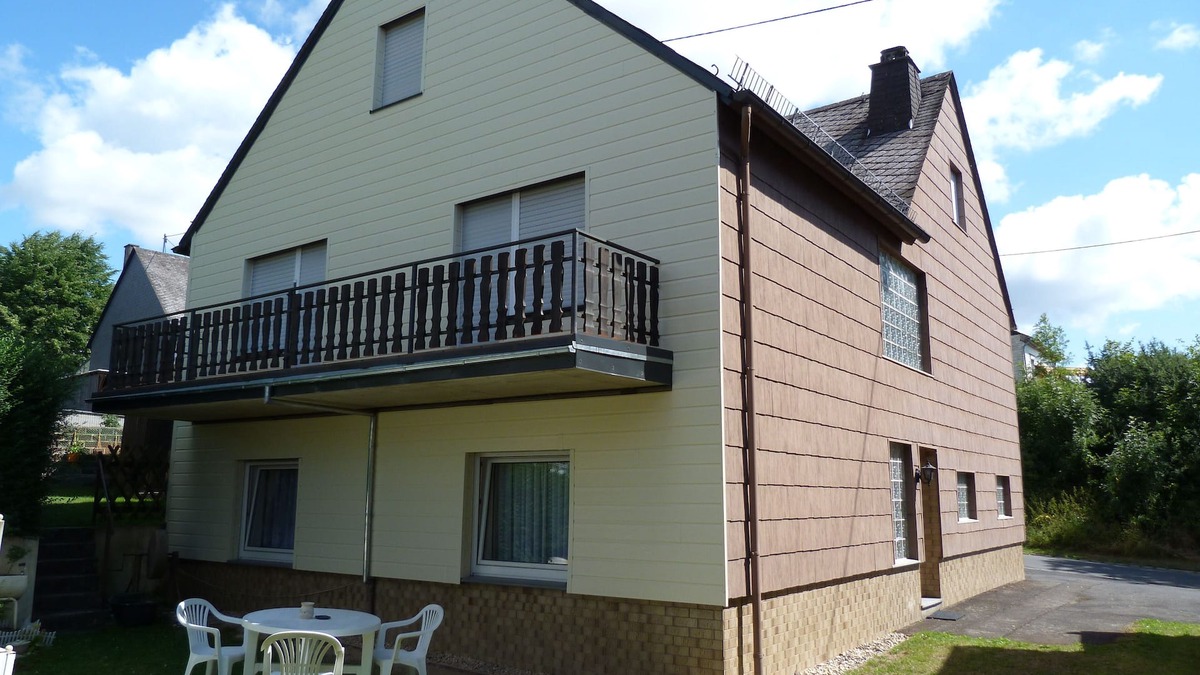 Urschmitt Apartment | Apartment "Eifel Nest" between VULKANEIFEL and Moselle