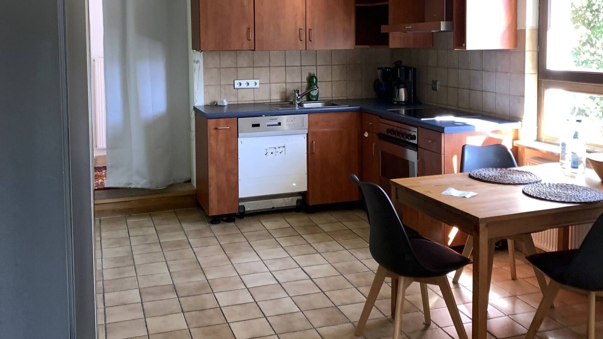 Grossrosseln Apartment | Apartment 'Einliegerwohnung Max 39' with Private Garden and Wi-Fi