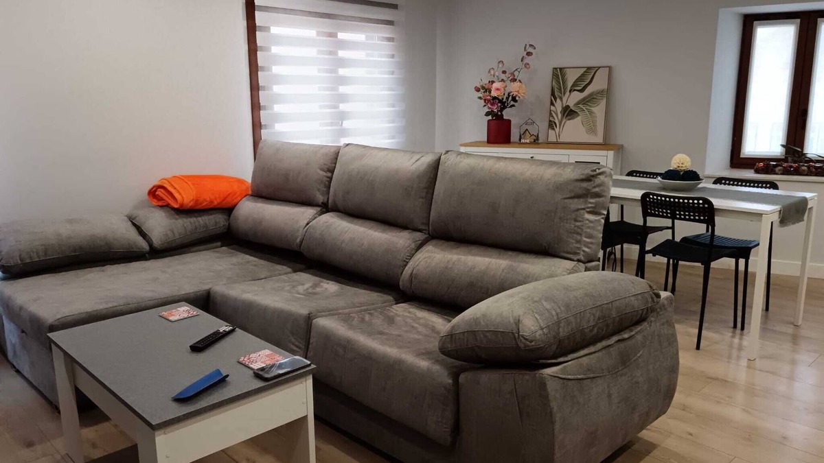 Aguilar de Campoo Apartment | Apartment 'El Puente' with Wi-Fi