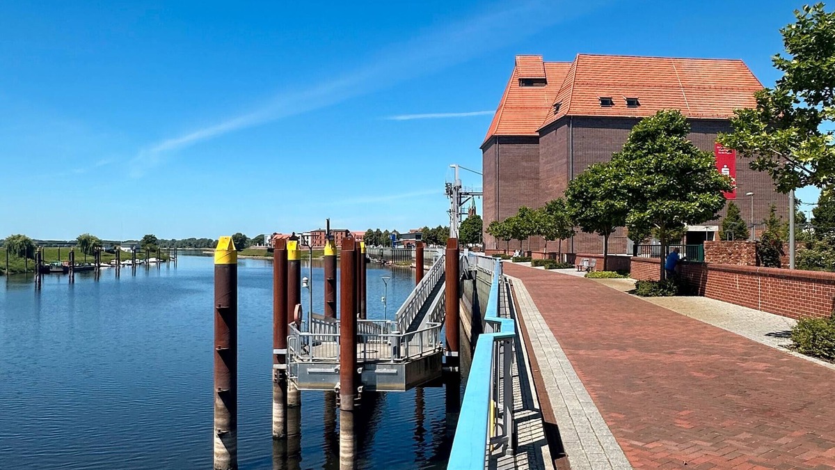 Wittenberge Apartment | Apartment 'Elbe Loft' with Private Terrace and Wi-Fi