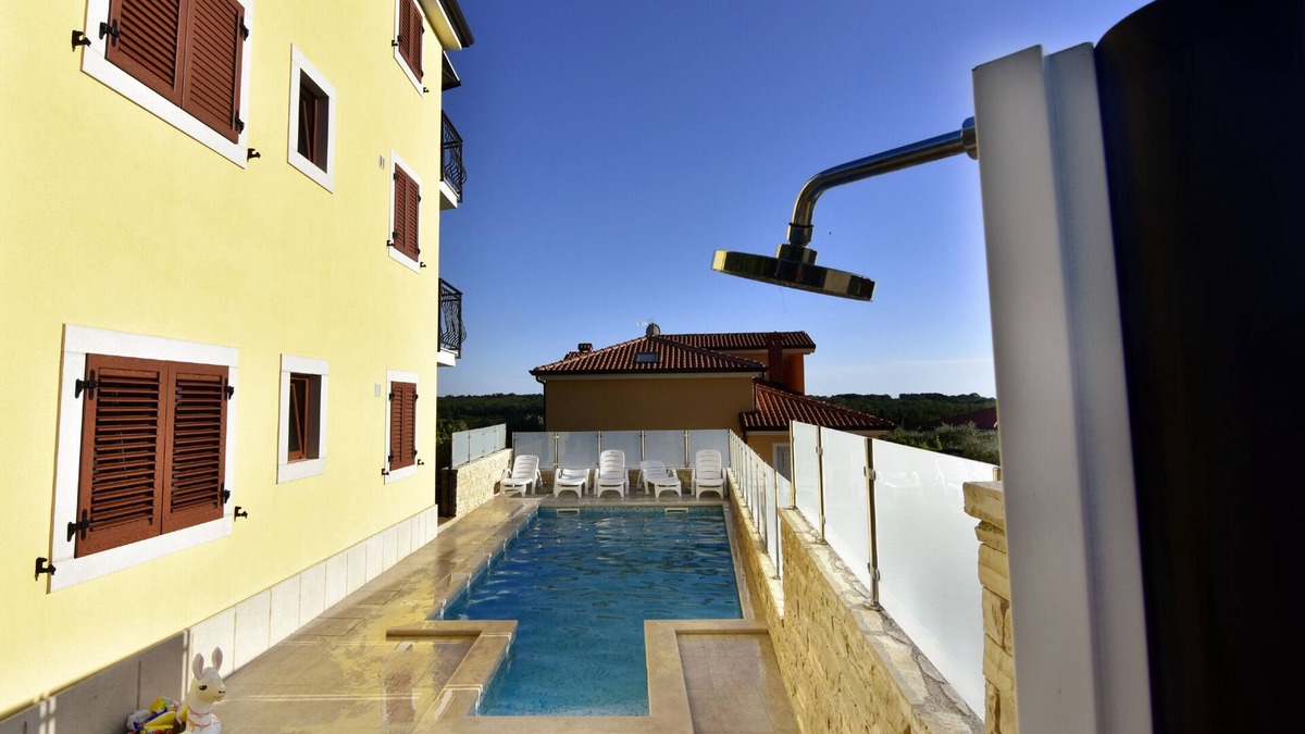 Savudrija Apartment | Apartment Elia2 villa in Savudrija, with garden pool, barbecue, parking