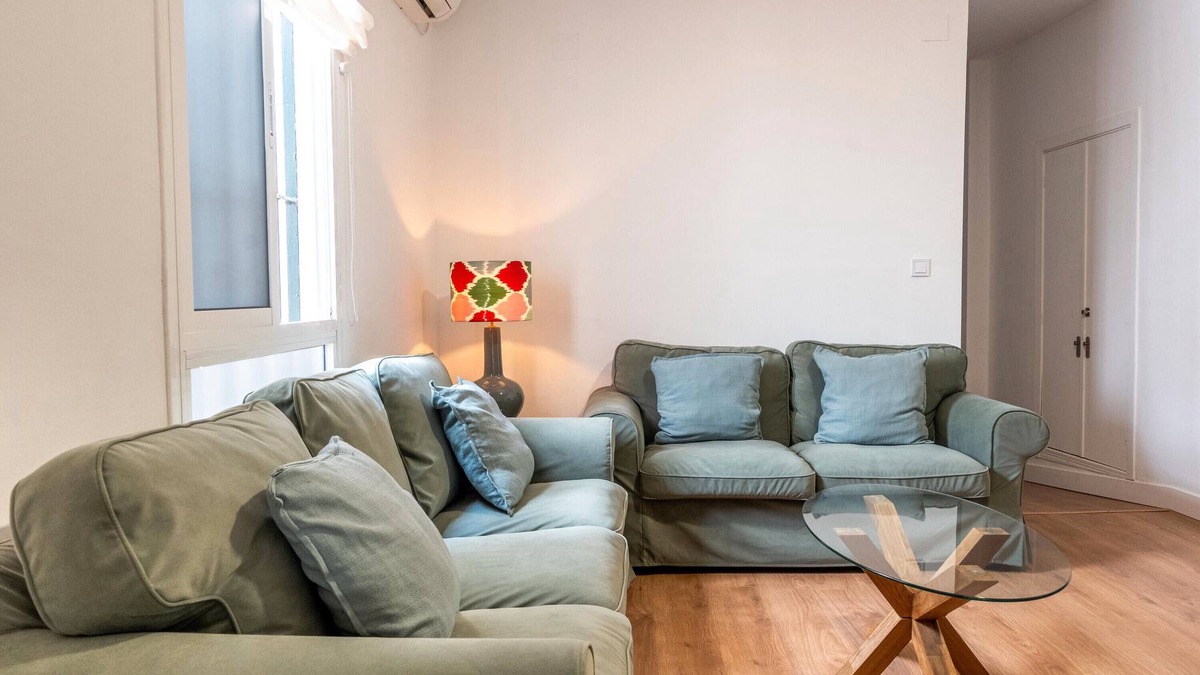 Doctor Barraquer-Grupo Renfe-Policlinico Apartment | Apartment 'Enjoy Sevilla Resolana' with Private Terrace, Wi-Fi and Air Conditioning