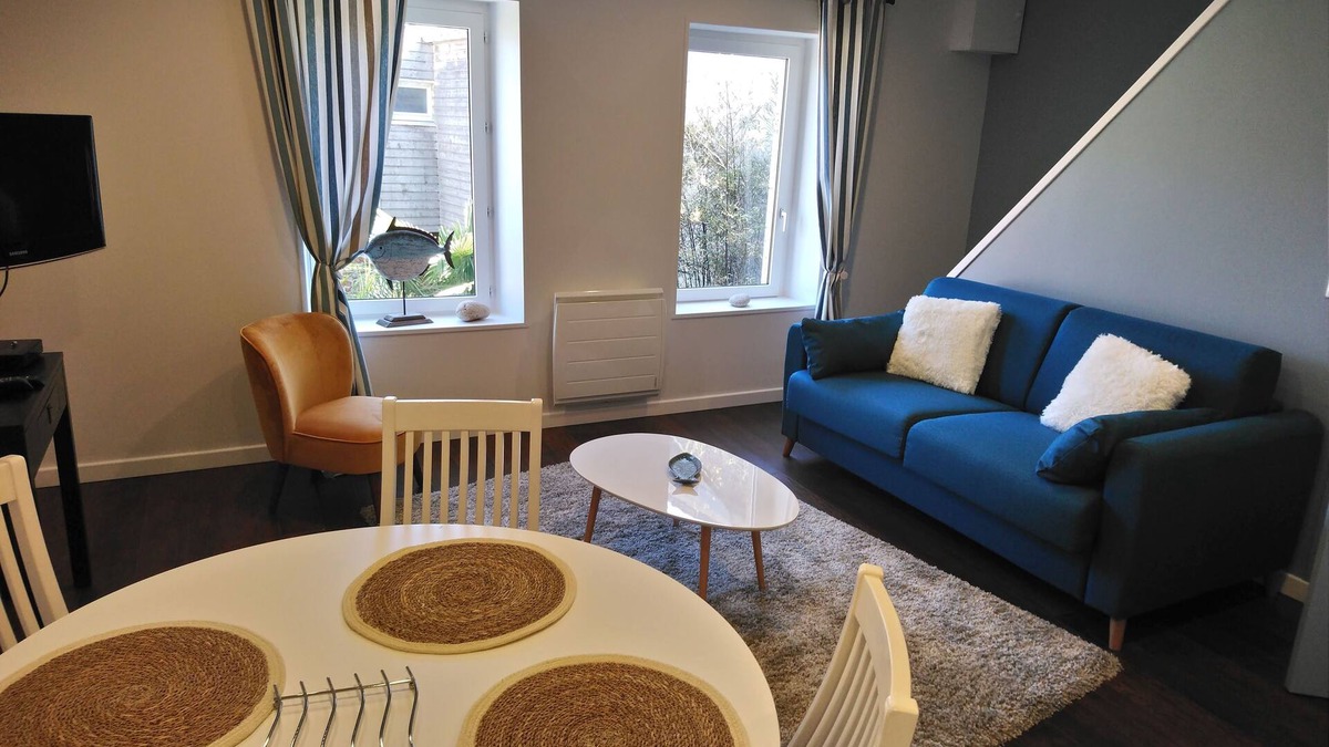 Portbail Apartment | Apartment-Ensuite with Shower-Terrace-ISLE 3