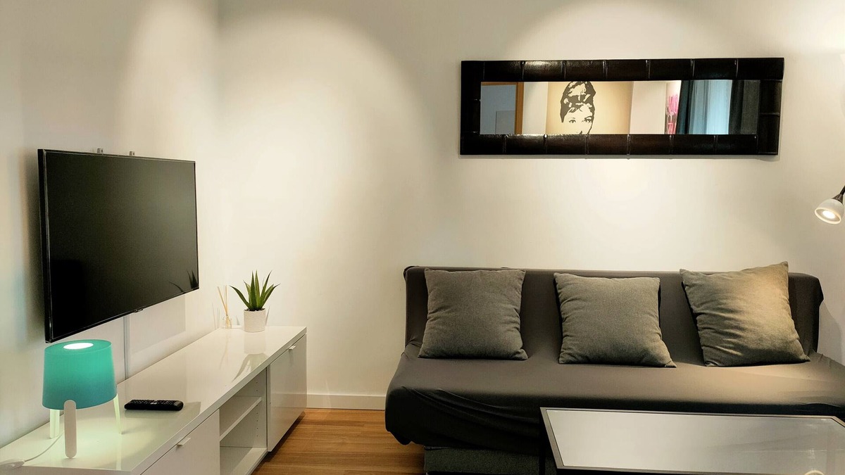 Extramurs Apartment | Apartment "Erudito" close to City Centre with Wi-Fi