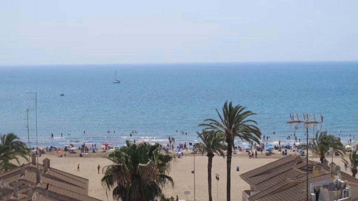Playa Pobla de Farnals Apartment | Apartment very seafront beachfront Pobla Farnals beach