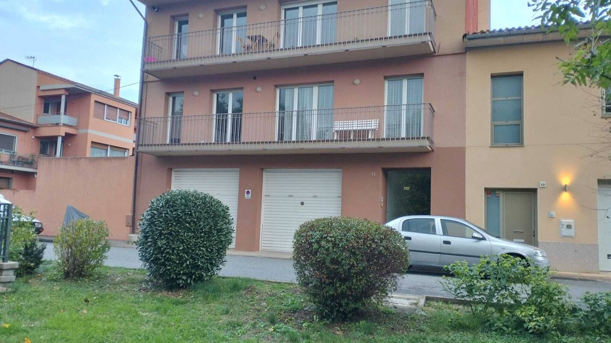 Sant Esteve d'en Bas Apartment | Apartment with mountain views