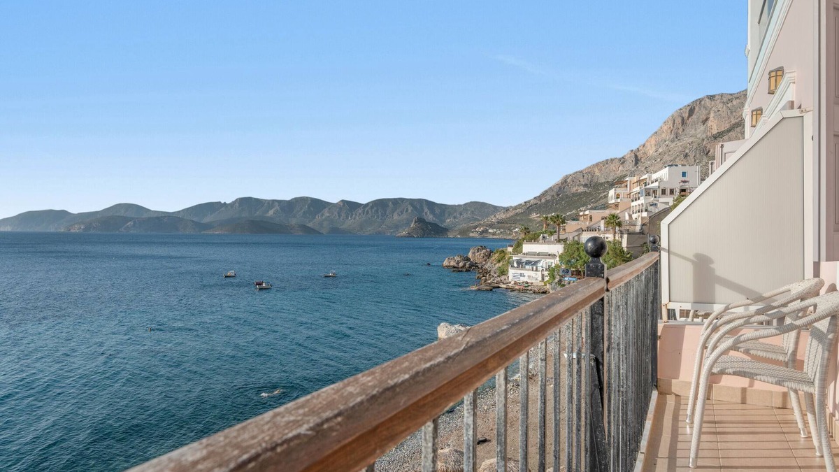 Massouri Apartment | Apartment 'Estia Sea View' with Shared Garden, Wi-Fi and Air Conditioning