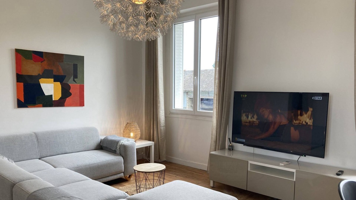 Tarbes Apartment | Apartment-Exclusive-Wet room-Countryside view