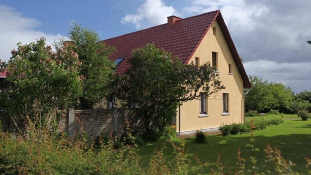 Ahrenshagen-Daskow Apartment | Apartment family Braatz in Ahrenshagen, 22km to the Baltic Sea - 1-room vacation apartment