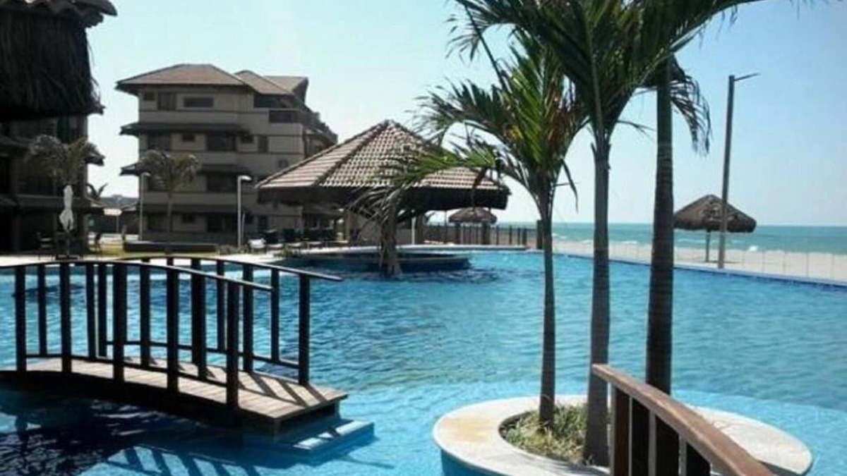 Aquiraz Apartment | Apartment facing the sea