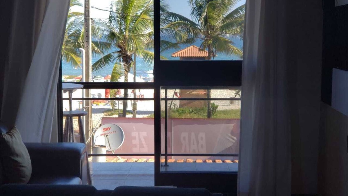 Itauna Apartment | Apartment facing the sea, in the best point of Itaúna!
