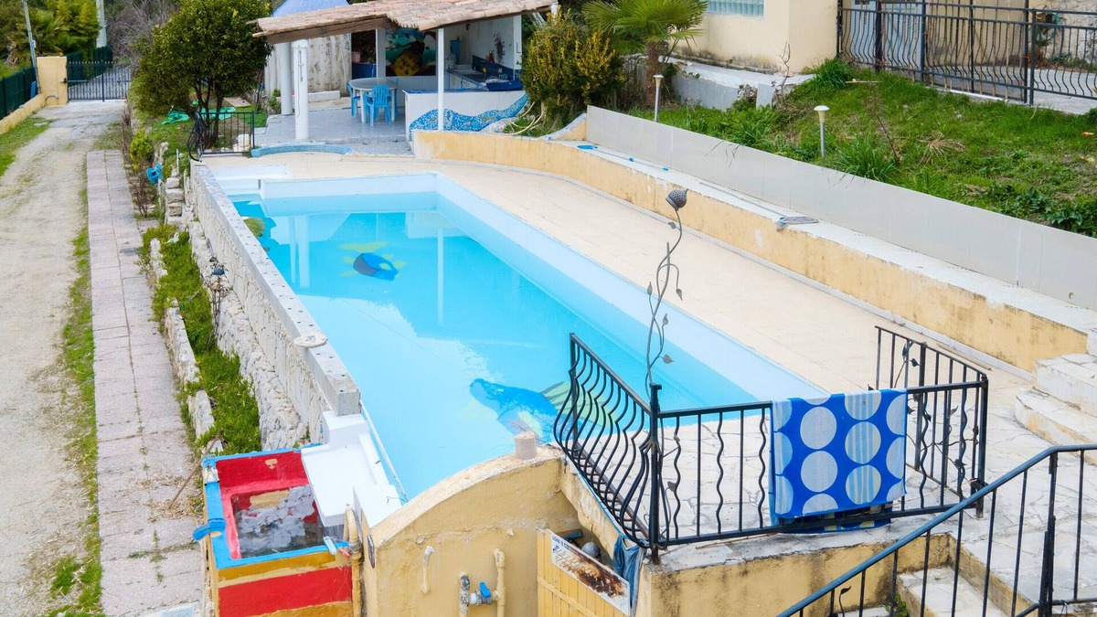 Falicon Apartment | Apartment 'Falicon' with Mountain View, Wi-Fi and Air Conditioning