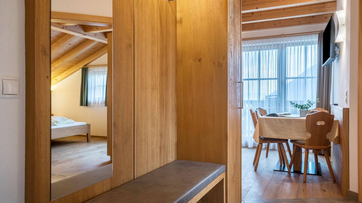 Valle di Casies Apartment | Apartment 'Feldererhof Apt Dolomitenblick' with Mountain View, Shared Garden and Wi-Fi