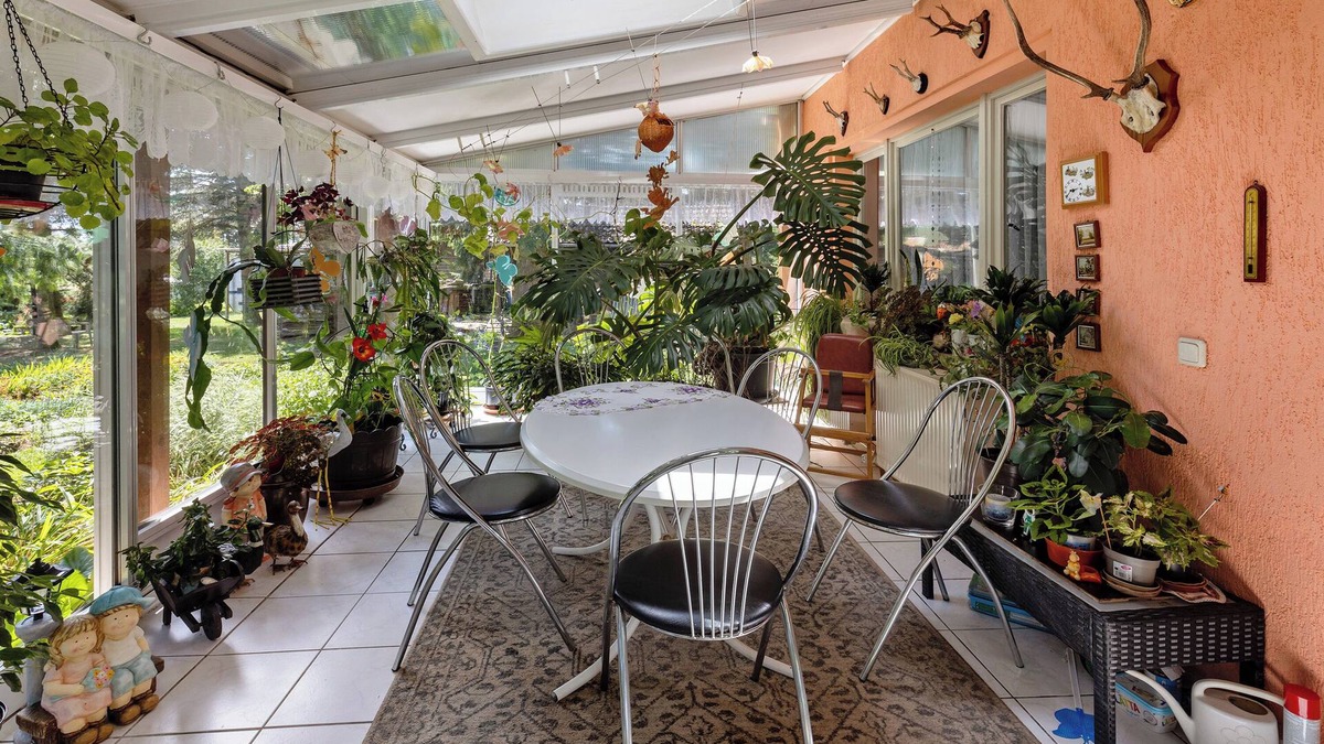 Zothen Apartment | Apartment 'Ferienwohnung Im Burgenland' with Mountain View, Shared Terrace and Wi-Fi