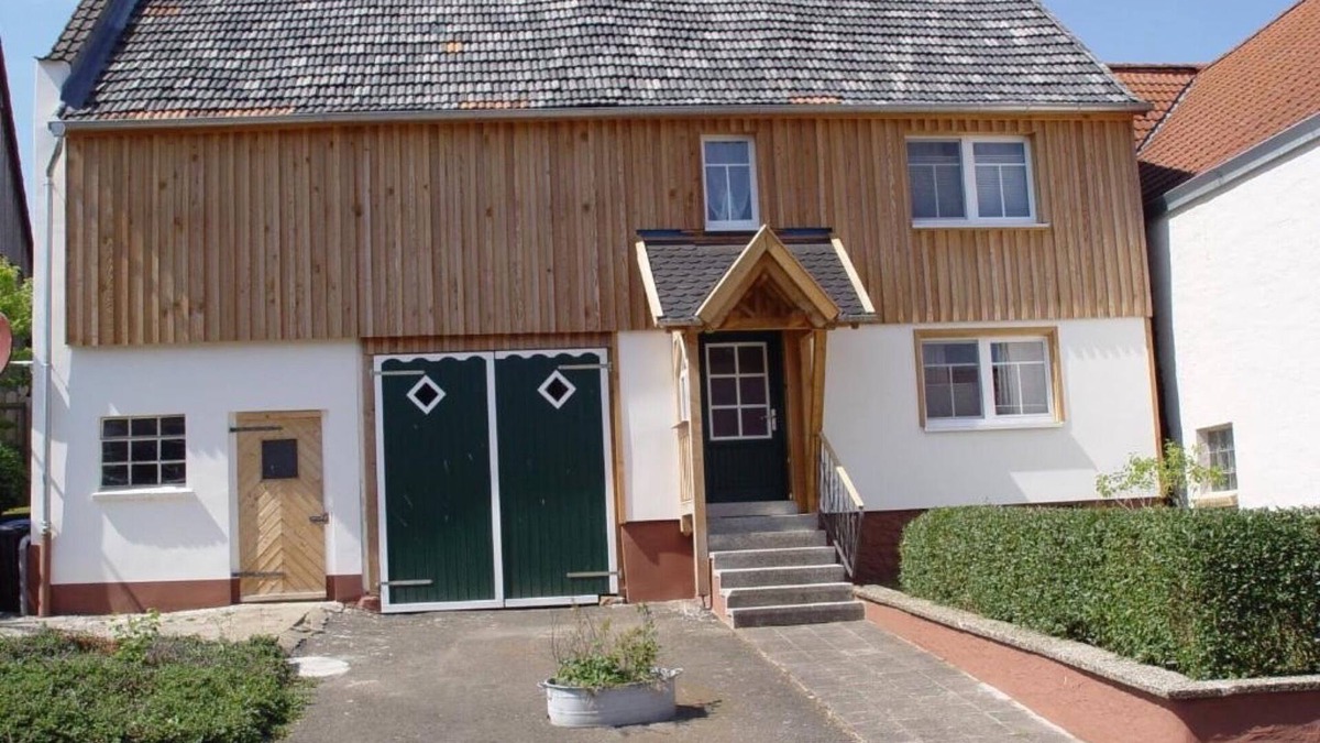 Grebenhain House | Apartment 'Ferienhaus Kaline' with Private Terrace, Private Garden and Wi-Fi