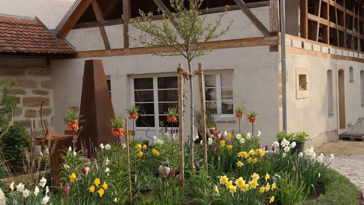 Strullendorf Apartment | Apartment 'Ferienwohnung Christine' with Private Terrace, Shared Garden and Wi-Fi