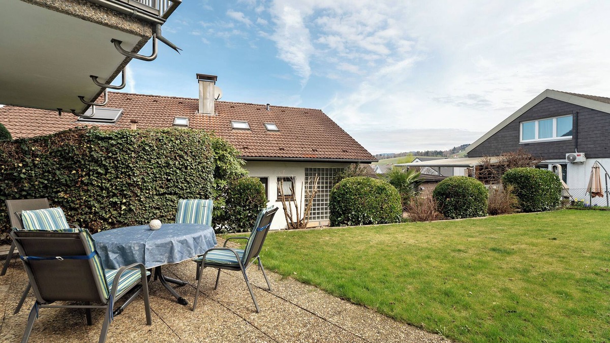 Obersasbach Apartment | Apartment 'Ferienwohnung Landhaus' with Private Terrace, Shared Garden and Wi-Fi