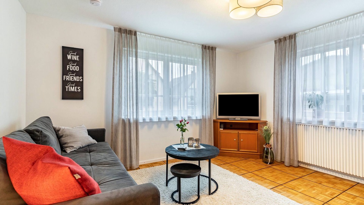 Schuttertal Apartment | Apartment 'Ferienwohnung Schätzle' with Balcony and Wi-Fi