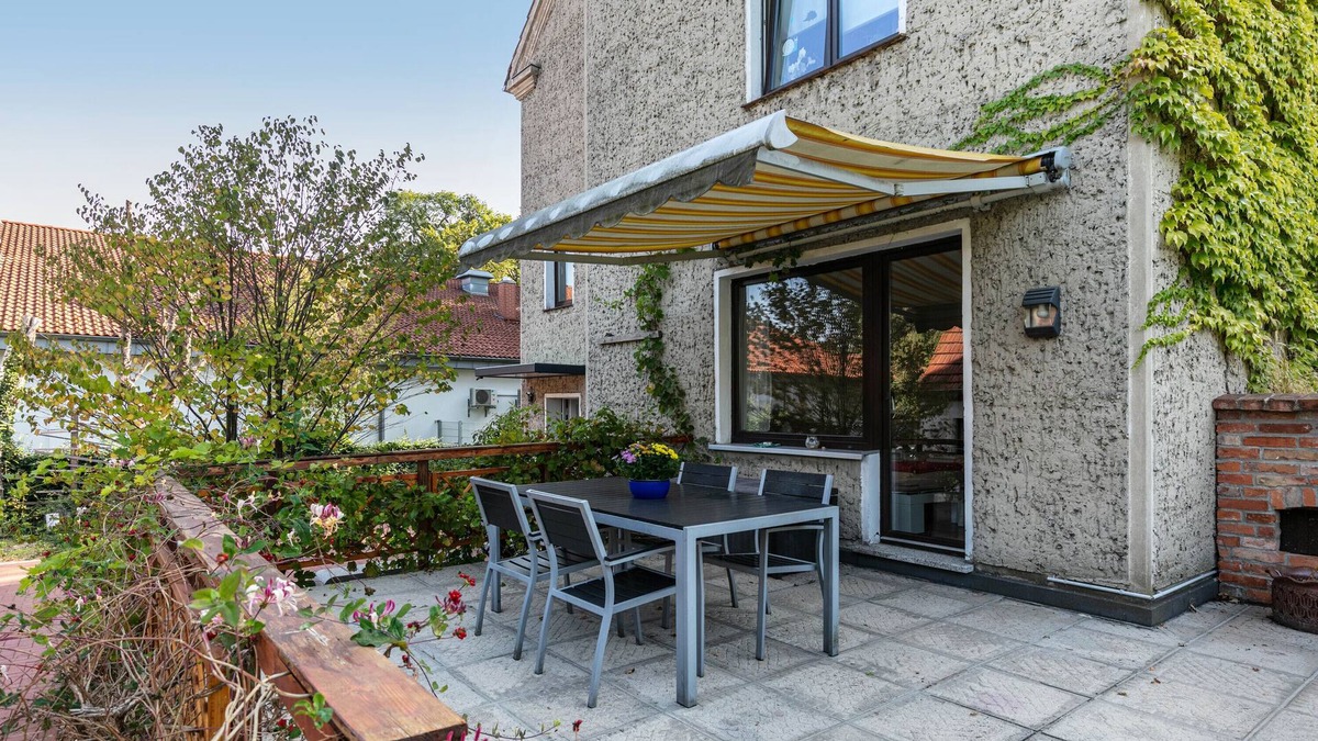 Strausberg Apartment | Apartment 'Ferienwohnung Am Straussee' with Private Terrace and Wi-Fi