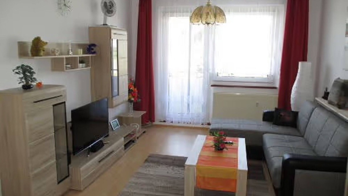Schlieben Apartment | Apartment 'Ferienwohnung Schlieben' with Balcony and Wi-Fi