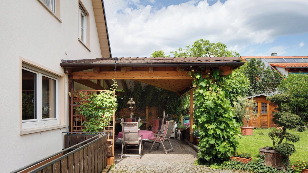 Haslach-Haid Apartment | Apartment 'Ferienwohnung Höll' with Private Terrace, Shared Garden and Wi-Fi