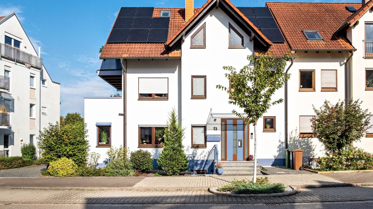 Freiburg im Breisgau Apartment | Apartment 'Ferienwohnung Bei Franka Mit Sauna' with Shared Terrace and Wi-Fi