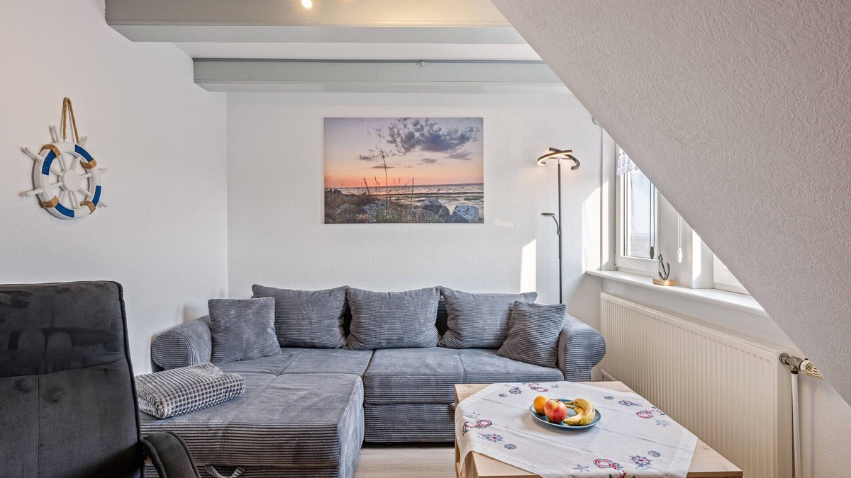 Hallig Langeneß Apartment | Apartment 'Ferienwohnung Oland' with Sea View, Shared Terrace and Wi-Fi