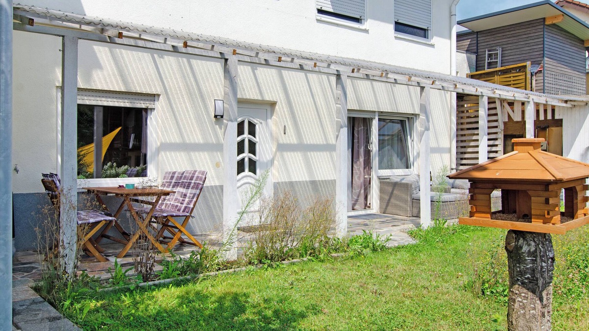 Stockach Apartment | Apartment 'Ferienwohnung Sternland' with Shared Terrace, Shared Garden and Wi-Fi