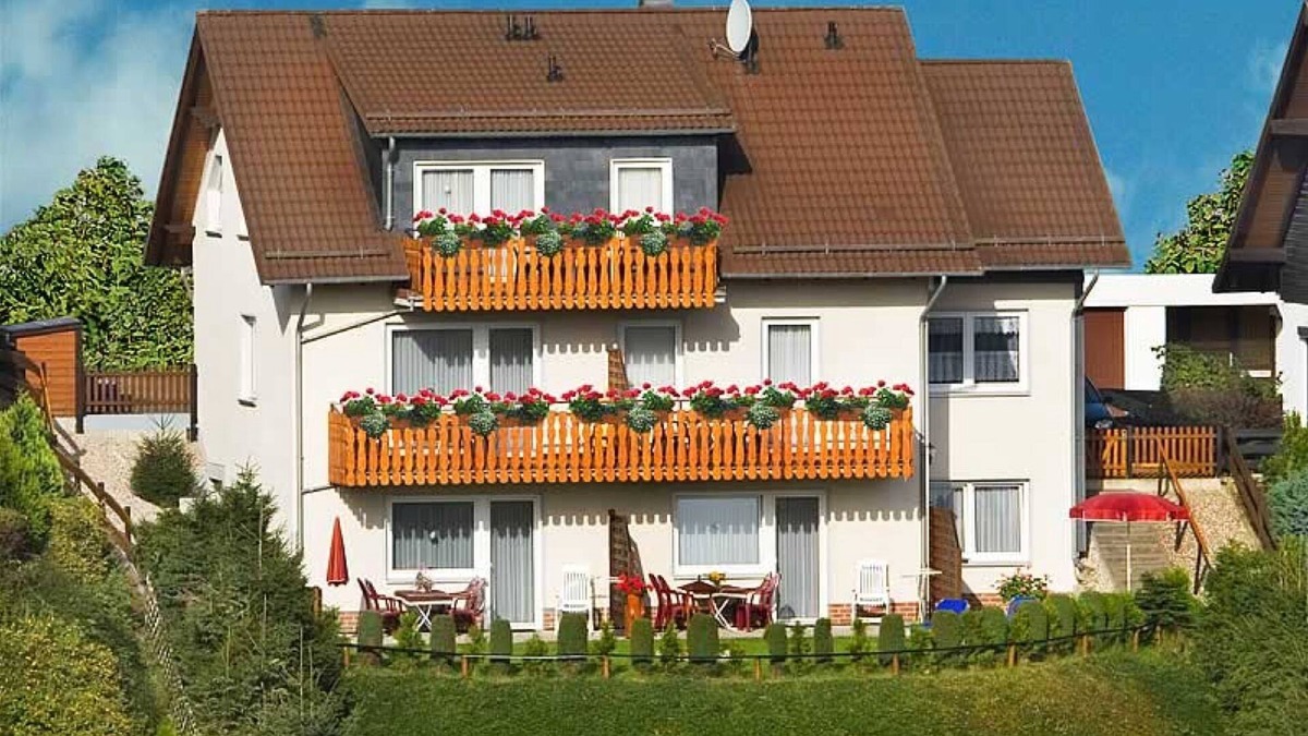 Altenau Apartment | Apartment 'Ferienwohnung Nr 5' with Mountain View, Shared Terrace and Wi-Fi