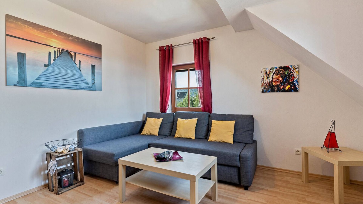 Neuried Apartment | Apartment 'Ferienwohnung, 55qm' with Wi-Fi