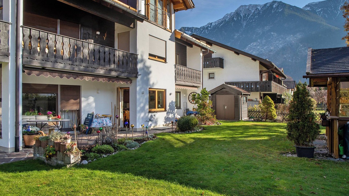 Oberau Apartment | Apartment 'Ferienwohnung Dietzsch' with Mountain View, Balcony and Wi-Fi