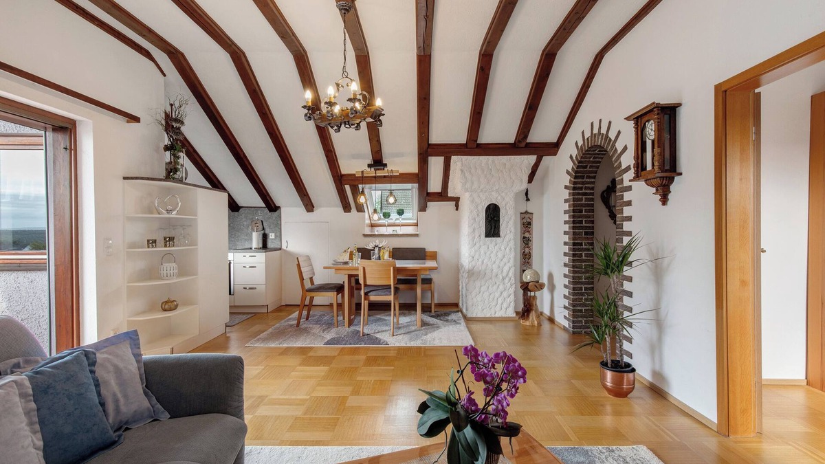 Zwiefalten Apartment | Apartment "Fernsicht" with Mountain View, Balcony & Wi-Fi