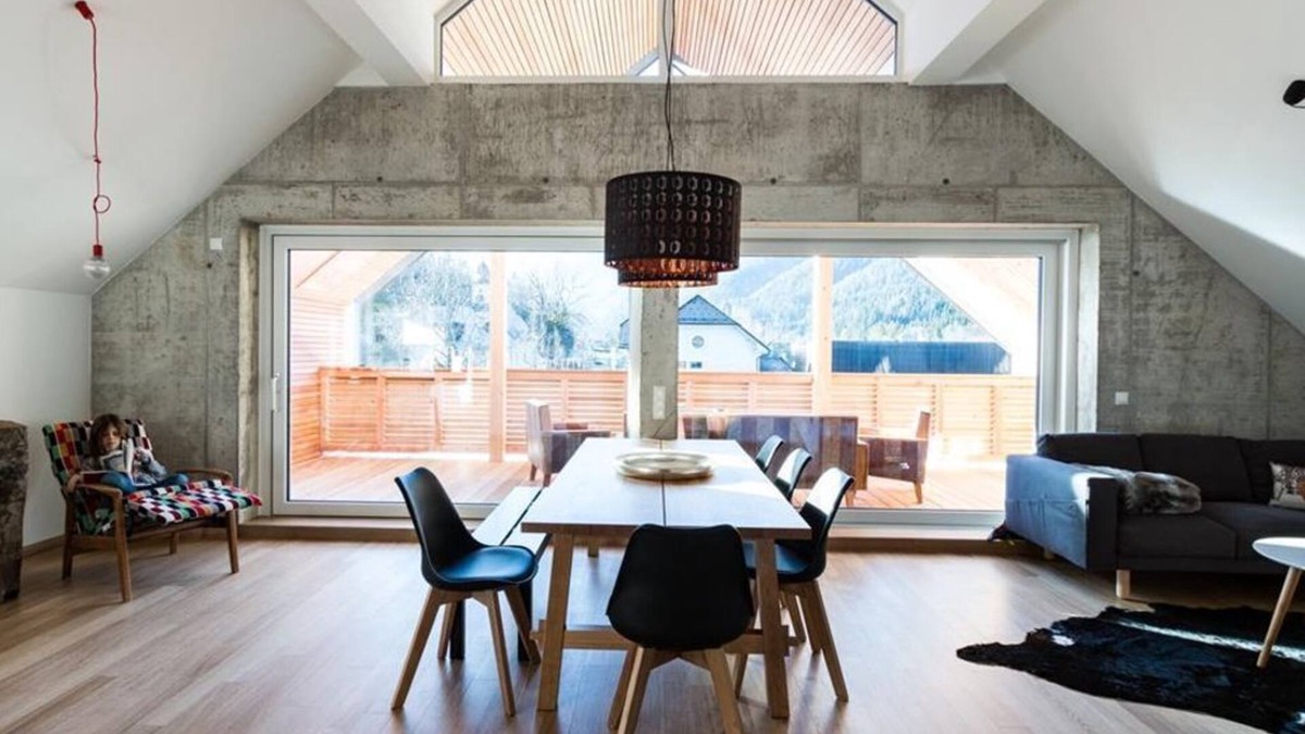 Hinterstoder Apartment | Apartment/Fewo 1, shower and bath, WC - Butchery - Cafe, Apartments & Shop