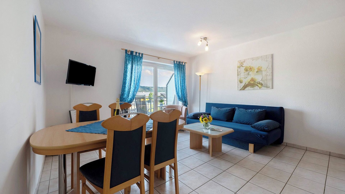 Thornich Apartment | Apartment 'Fewo Goofy' with Mountain View, Private Garden and Wi-Fi